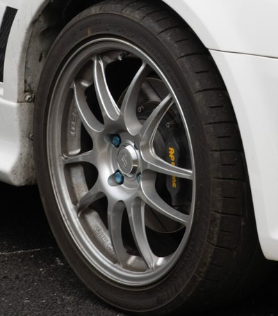 【图】轮毂变形失圆了,跑高速抖动厉害.求帮助_贵州论坛_汽车之家论坛