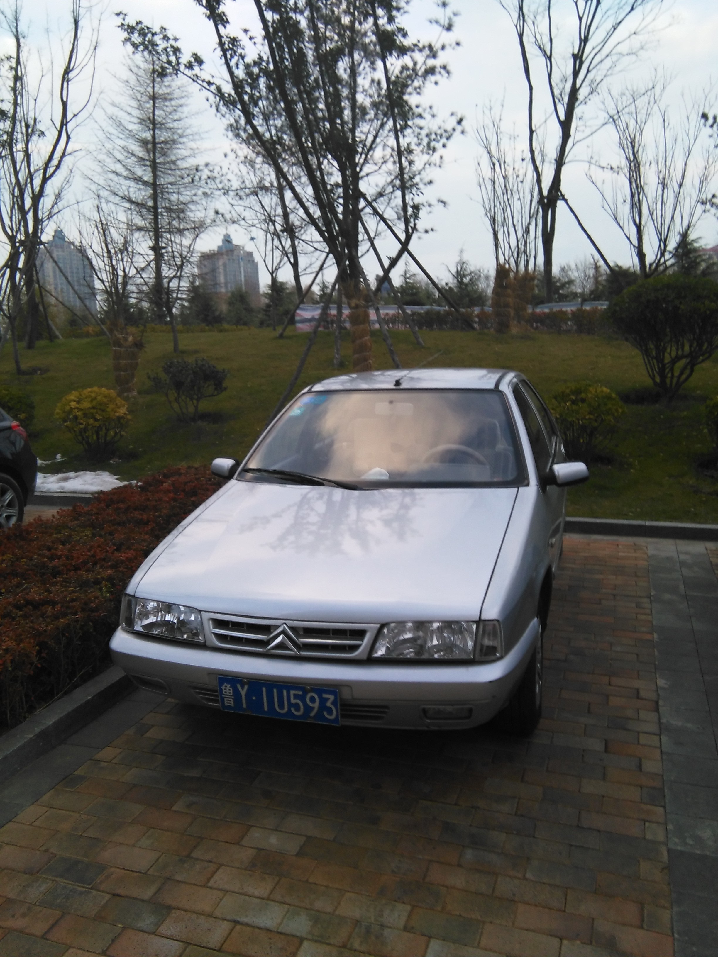 喜欢二蛋,但不越野,四驱改两驱,鄙视我吗?