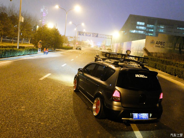 【图】骊威改装小记 恰逢北京初雪 鸟巢附近留影_装饰改装论坛_汽车之