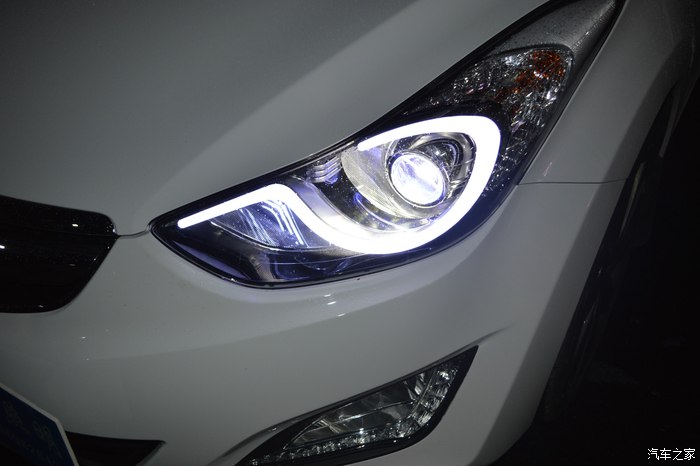 福州汽车灯光升级改灯现代朗动车灯改装海拉三双光透镜