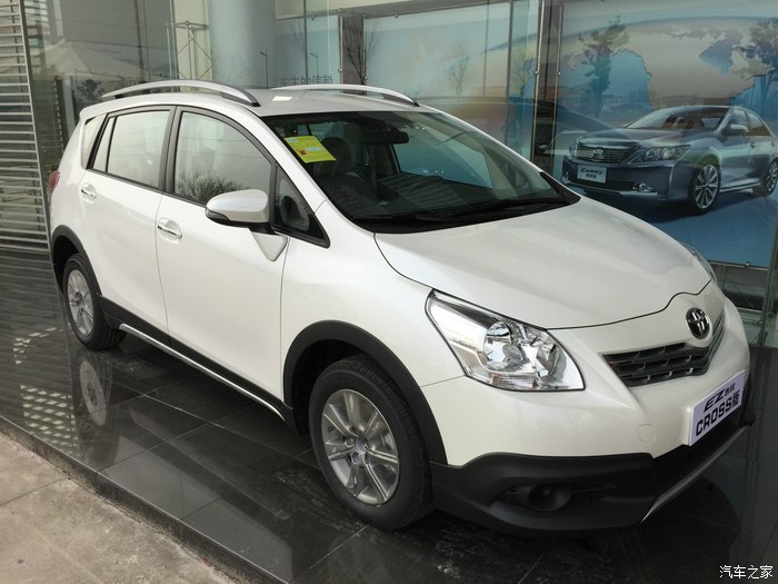 2334 | 回复: 39 逸致论坛 看到银色跨界版实车后又纠结是买银精英