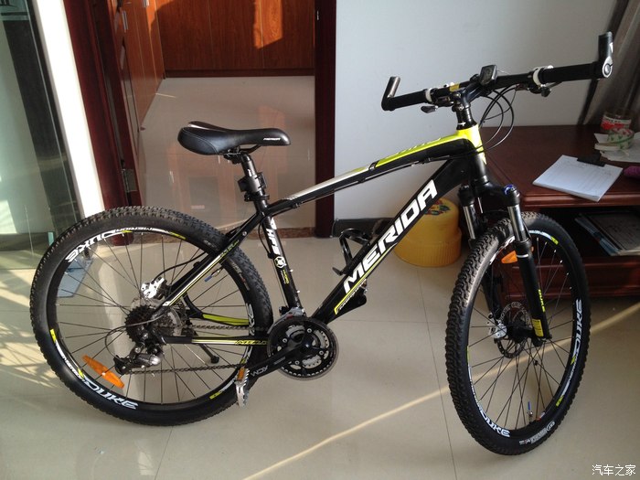 小白入了一辆14款的公爵600求鉴定是否正品谢了