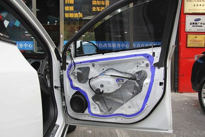 科鲁兹真皮座椅改装,细化皮质纹路~强烈感官