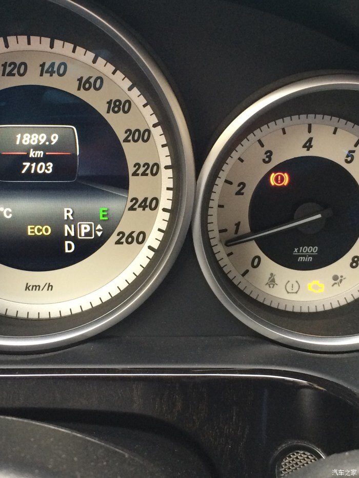 奔驰e260l发动机故障灯问题