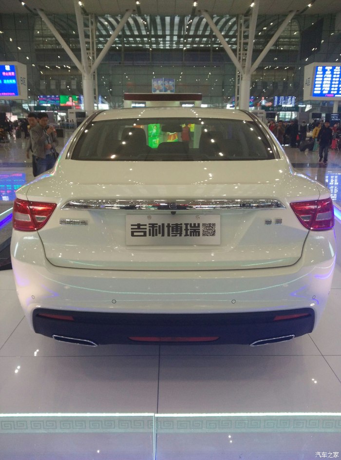 实车迷死我了,吉利终于出了款让人期待的车.