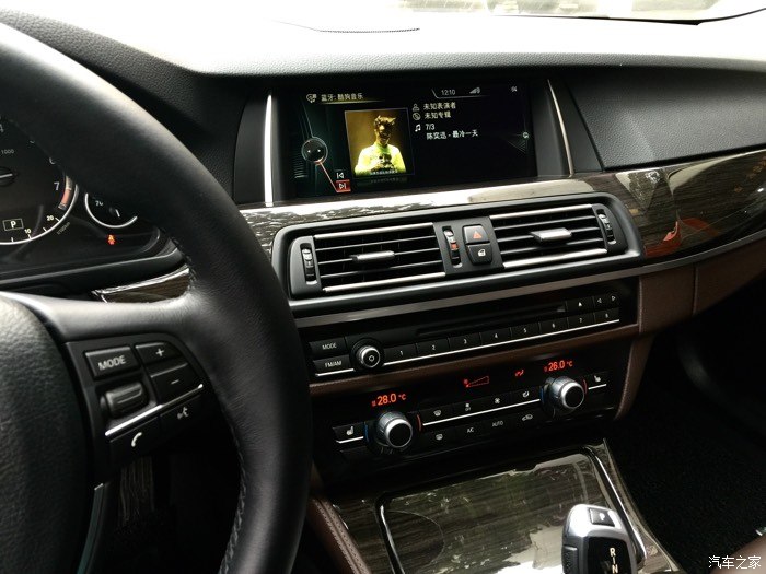 【图】请问525豪华车里有几个usb接口?_宝马5系论坛_汽车之家论坛