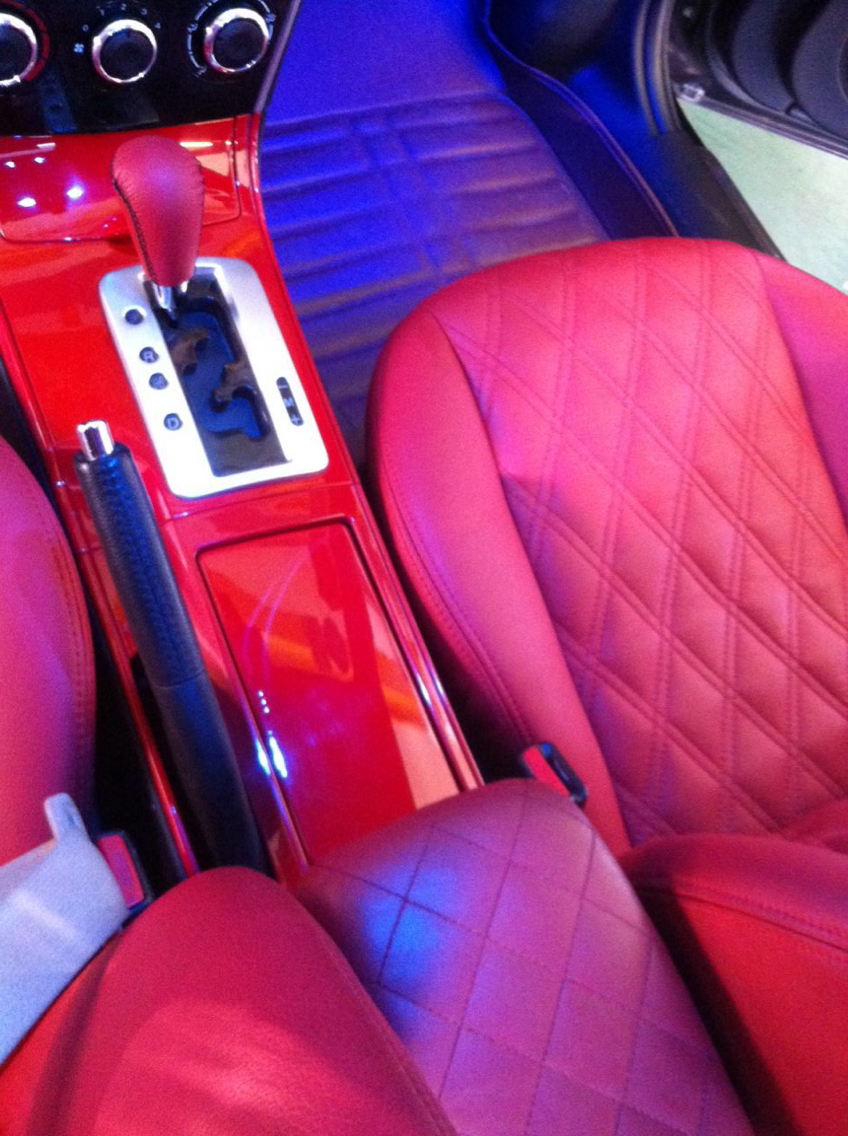 老婆想把内饰改成大红色?_马自达6论坛_手机汽车之家