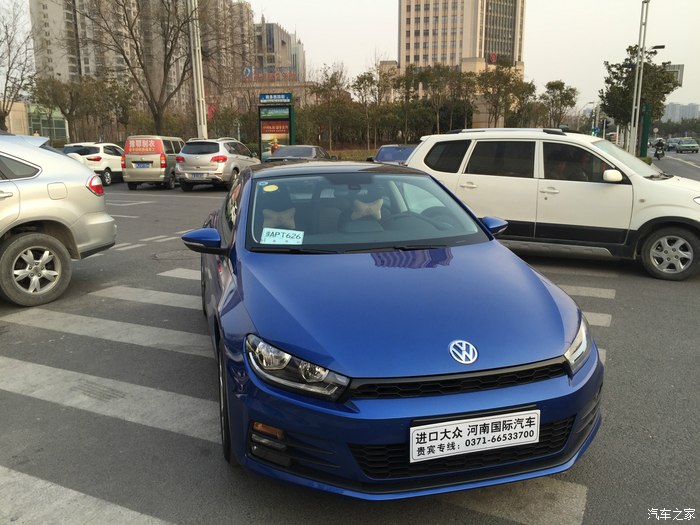 2015款尚酷1.4t双增压霹雳蓝简单提车作业