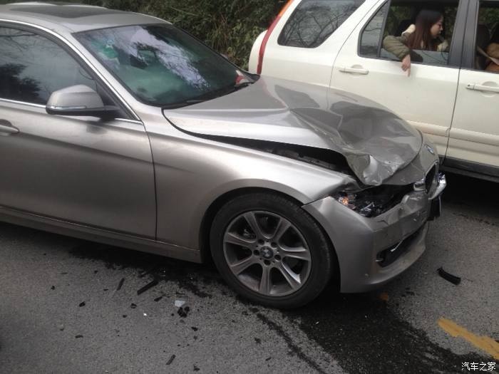 【图】7k公里出事被撞,对方全责,无比郁闷啊_宝马3系论坛_汽车之家