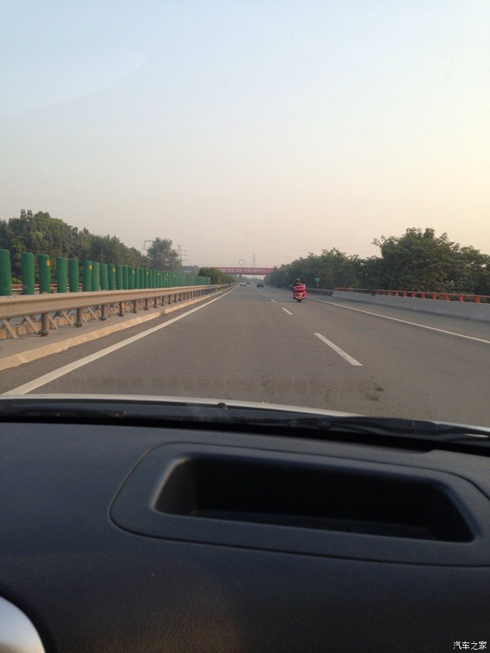 今天在高速上被摩托超了