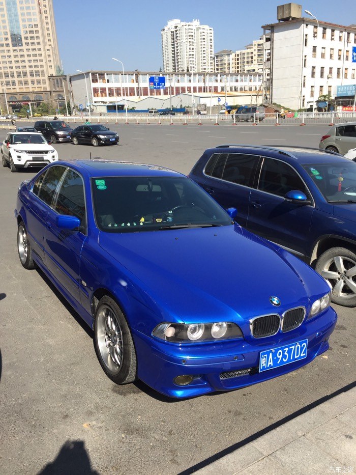 谁在莆田有见过一辆改装的老款宝马,蓝色的