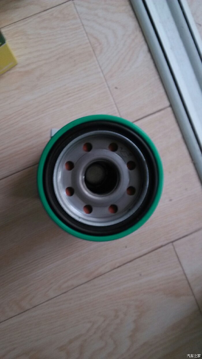 美孚机滤紫皇冠机滤曼牌机滤hanp机滤的合影供大家欣赏