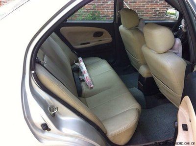 全黑内饰的菱帅