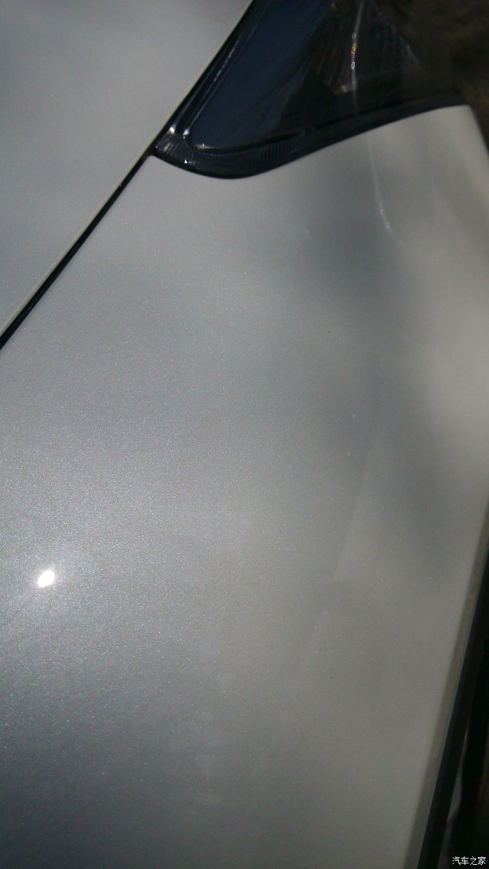 珍珠白车漆怎样养护这有一些养护注意事项希望对大家有所帮助