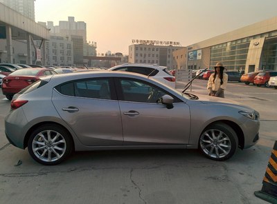 银马,蓄势待发_马自达3 axela昂克赛拉论坛_手机汽车之家