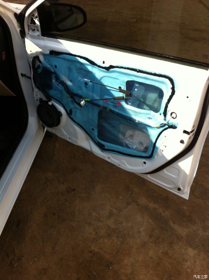 求助!车门内饰怎么拆