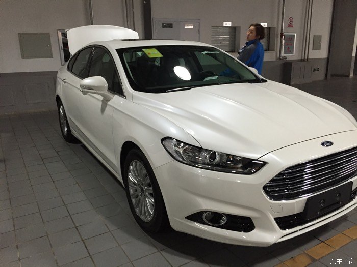 2.0 时尚珍珠白 提车 加 改灯