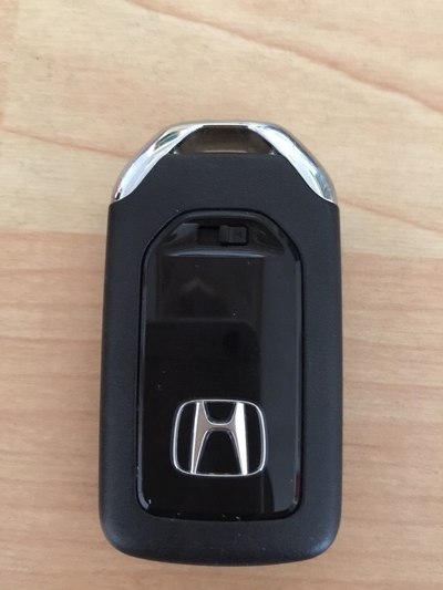 关于雅阁自动驻车brake holds 灯失灵的问题!