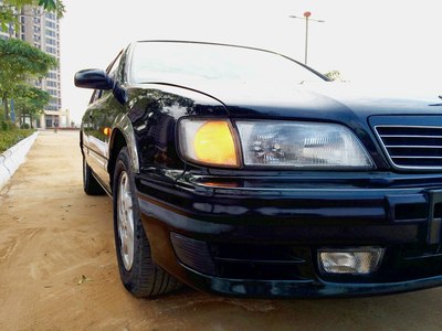 经典的尼桑(日产)风度a32