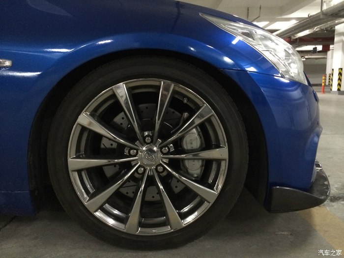 试出自用g37s老款19寸钨钢电镀轮毂前四后二刹车套件已出