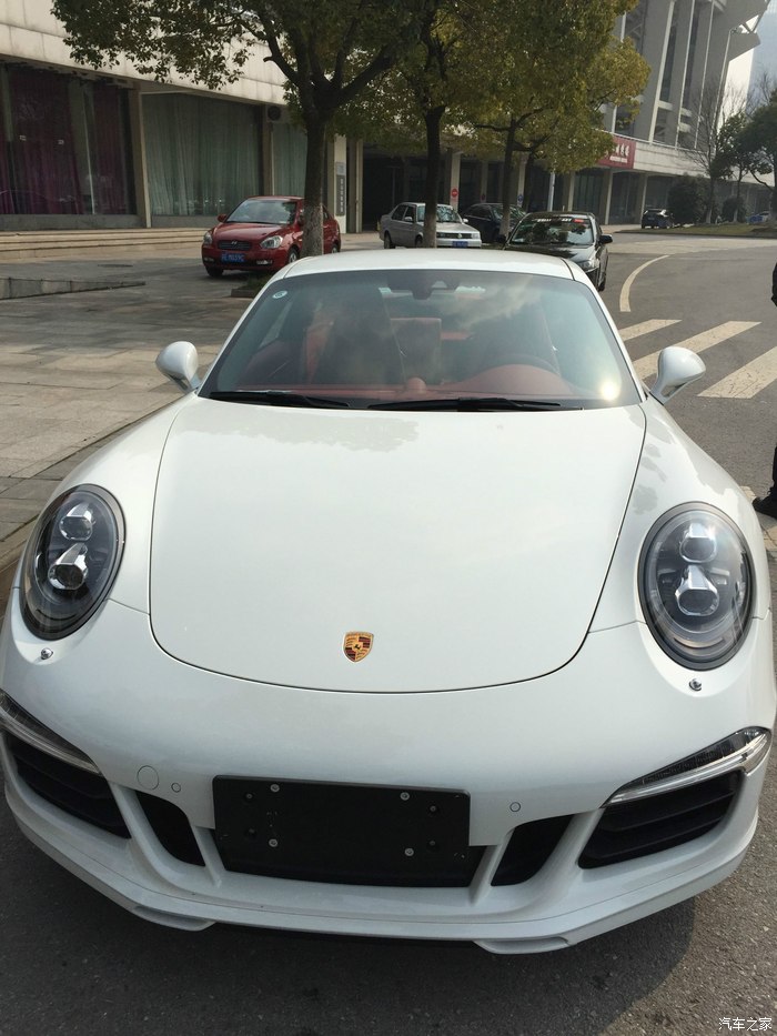 carrera s 提车作业&第一天就挂彩~~~~好多图~~有车模~~~