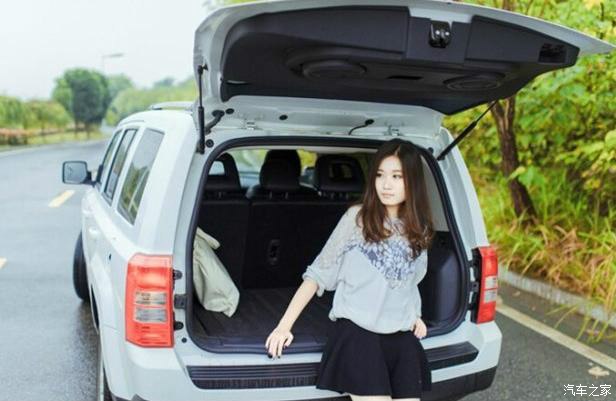 妇女节jeep指南者车模谁是你的女神