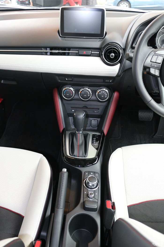 【图】【海外店拍】cx-3日本4s到店实拍_马自达cx-5论坛_汽车之家论坛