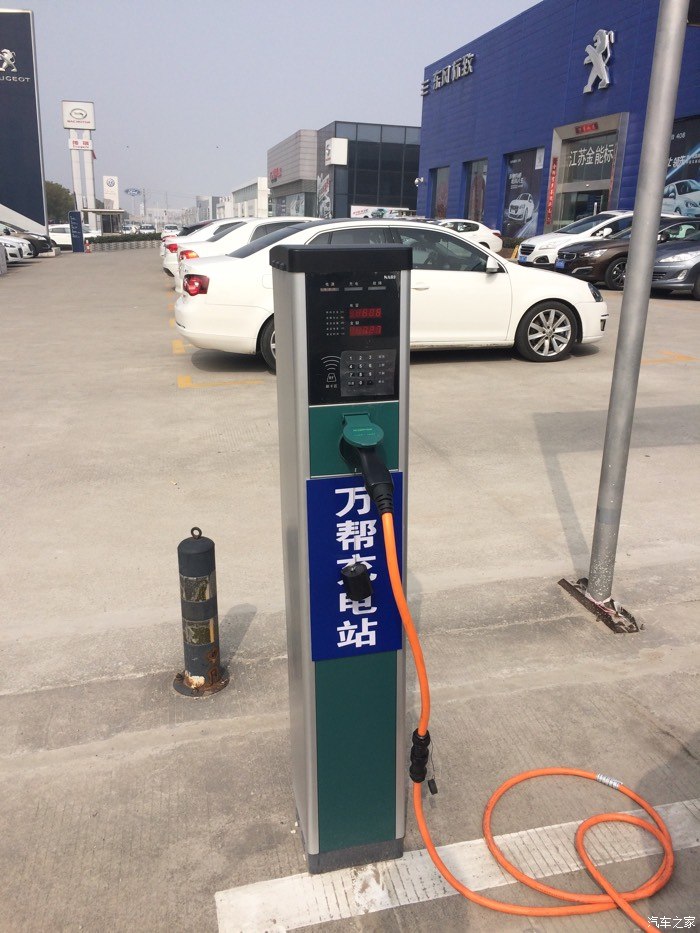 2591 | 回复: 45 北汽新能源ev论坛 电桩今天装好