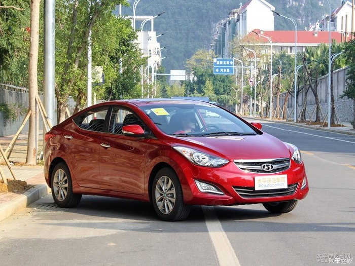 2015款现代朗动除了白色女士开什么颜色好?