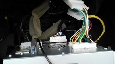 13款天籁2.0舒适改原厂carwings导航作业