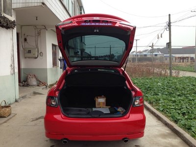 弱弱的问下大神们05年06年的马六*轿跑能买吗?