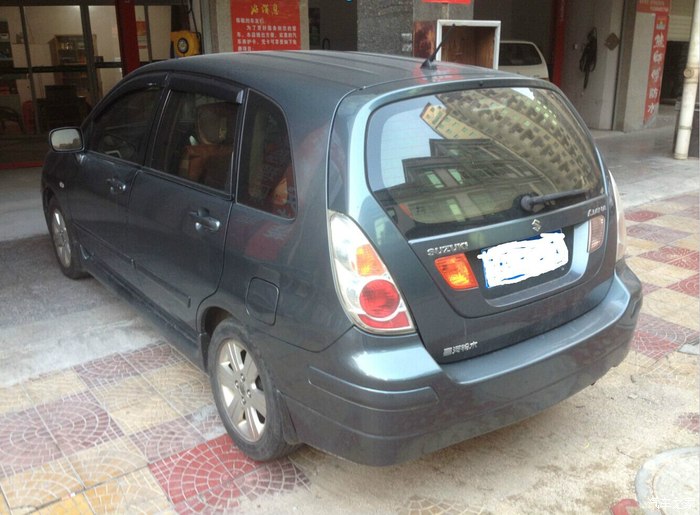 二手06款利亚纳 1.6l两厢现在多少米入手合适?