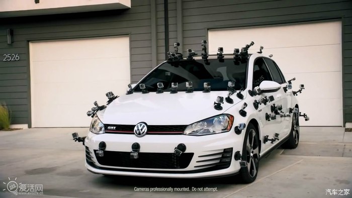 一半黑色一半白色的车.这个不管么?