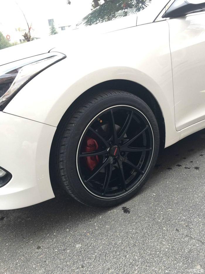 晒一晒名图智能版改装18寸轮毂.超帅的