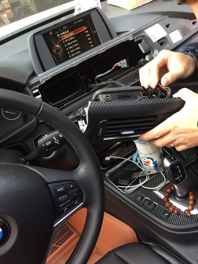 320li超悦时尚更换运动内饰七件套作业!有小发现