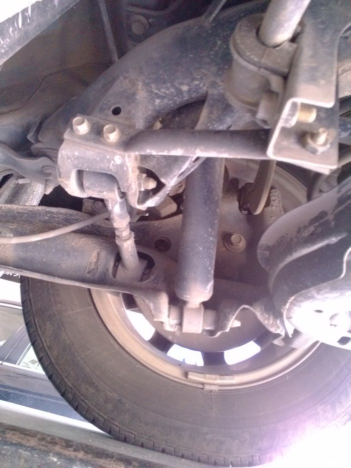 有谁能提供一张真正清晰的b50横向稳定杆的图片