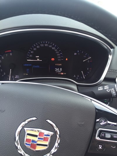 2015款凯迪拉克srx提车4天,版主帮忙认证一下