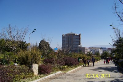 县城中心西华公园