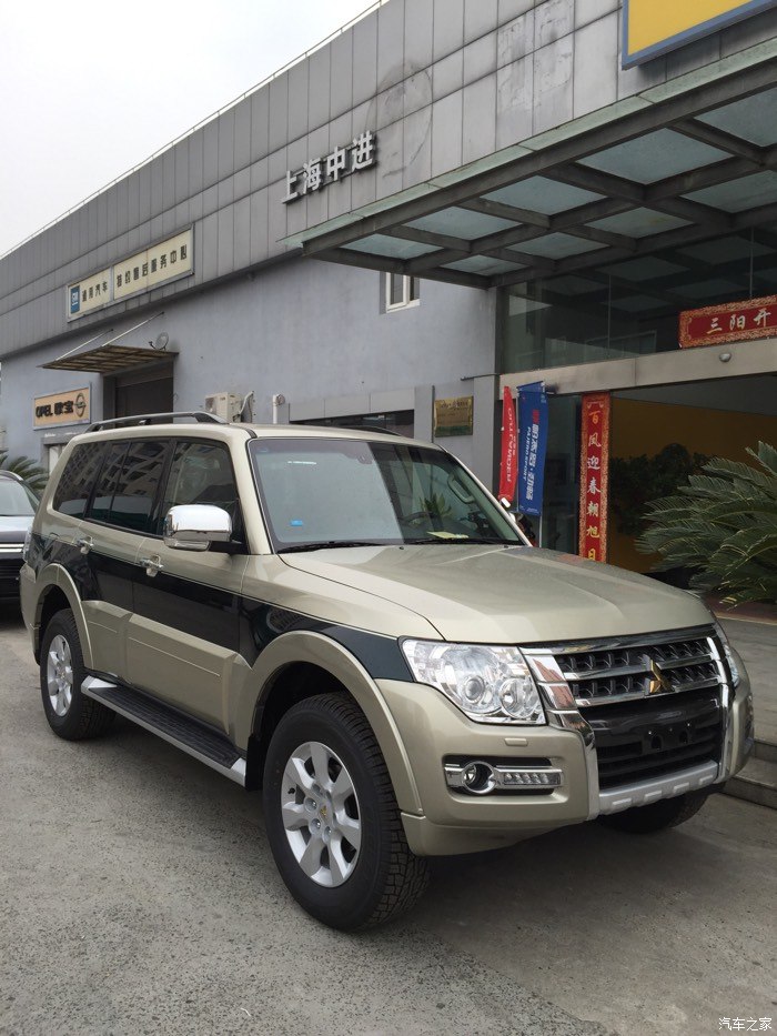 帕杰罗精超双色入手啦