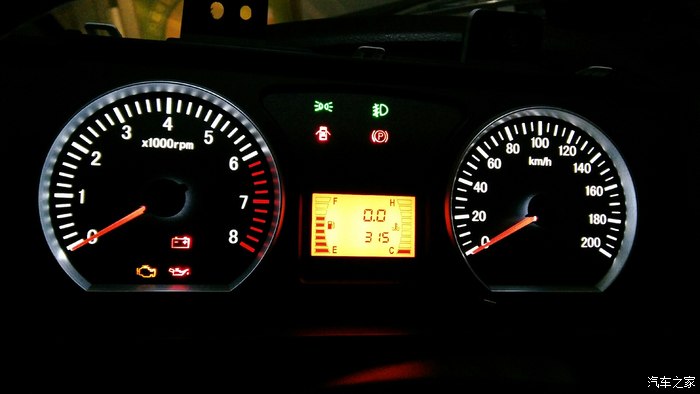 2015款菱智v3改仪表盘灯光