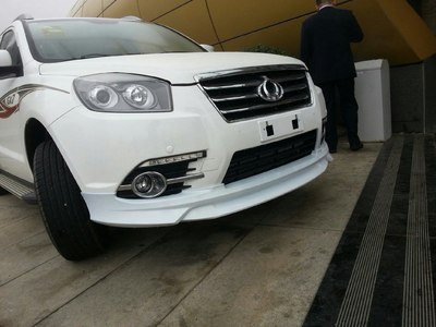 会场门口停了一辆改装的gx7,大家速来围观一下_吉利gx7论坛_手机汽车