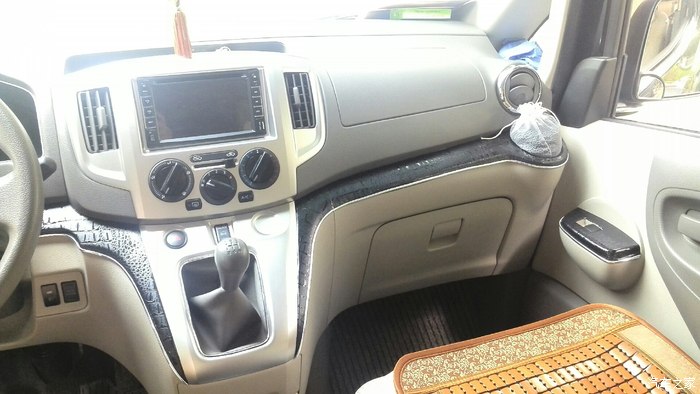 内饰改造中……_日产nv200论坛_汽车之家论坛