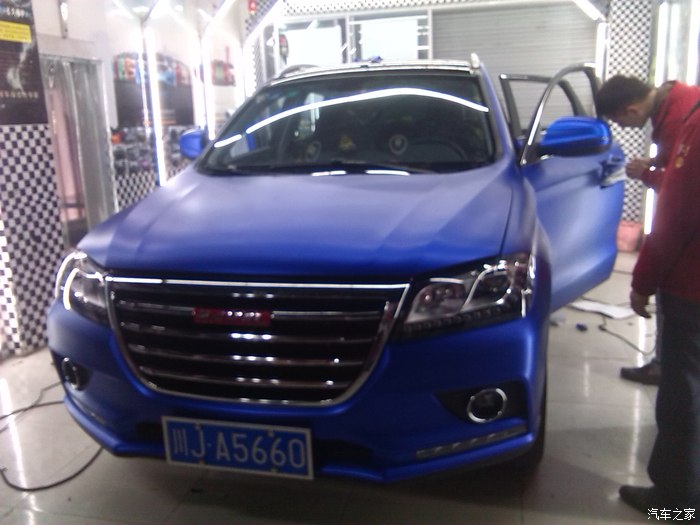 黑色h2,全车改色膜使用半年,膜没问题!