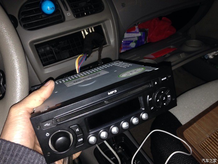 c2换装307原车rd9cd改后置usb接口成功