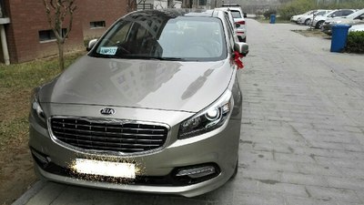 22号去订车d版纠结白色或阳光米