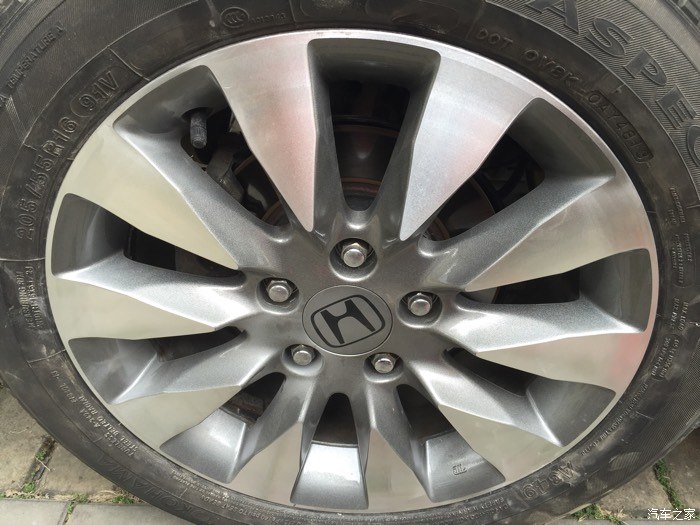 09款八代半vti十幅高配轮毂拉丝工艺修复效果图
