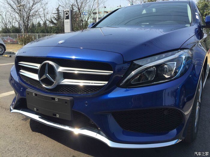 昨晚下订的c200大标白色价钱好贵