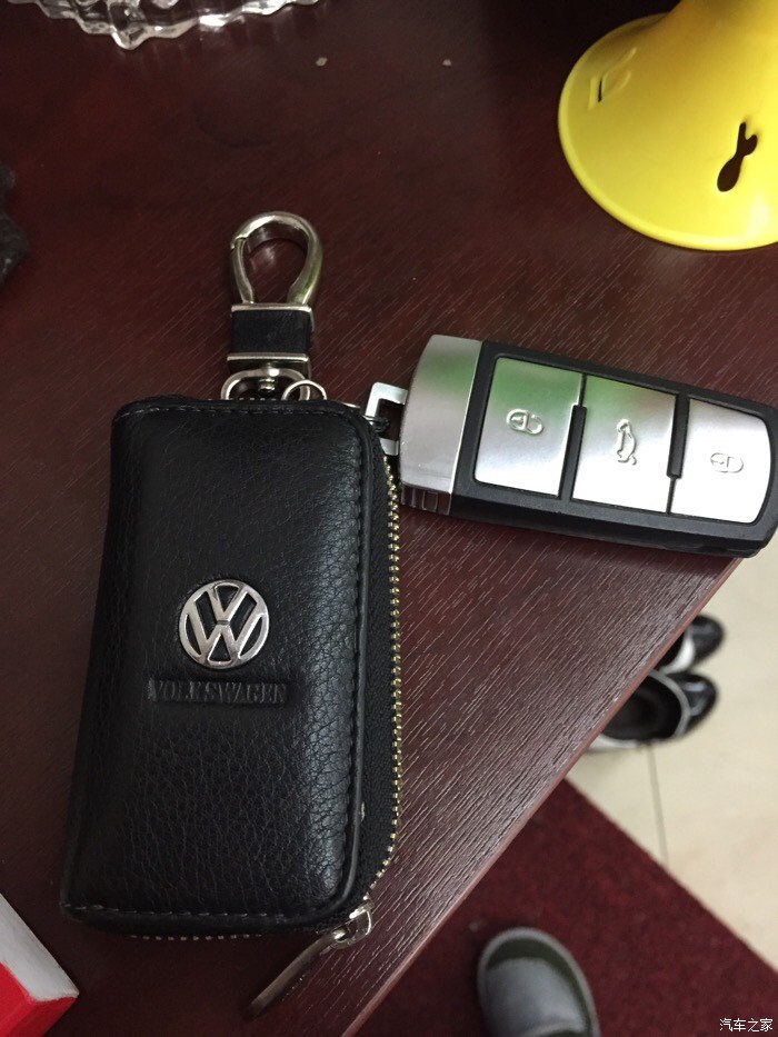 新买的迈腾钥匙包,大家看怎么样啊