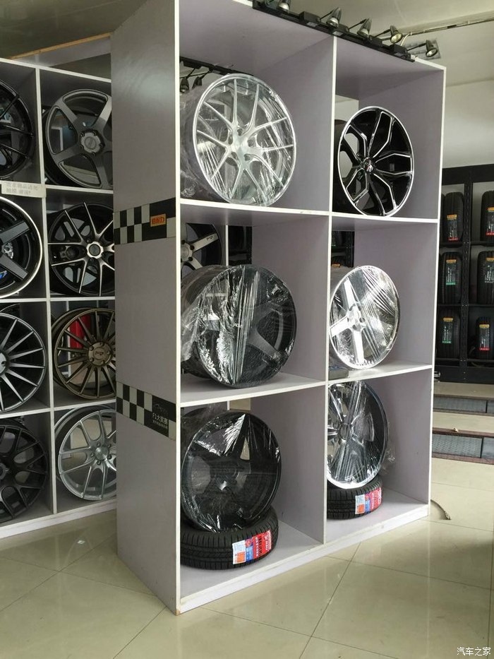 525li 改19寸轮毂