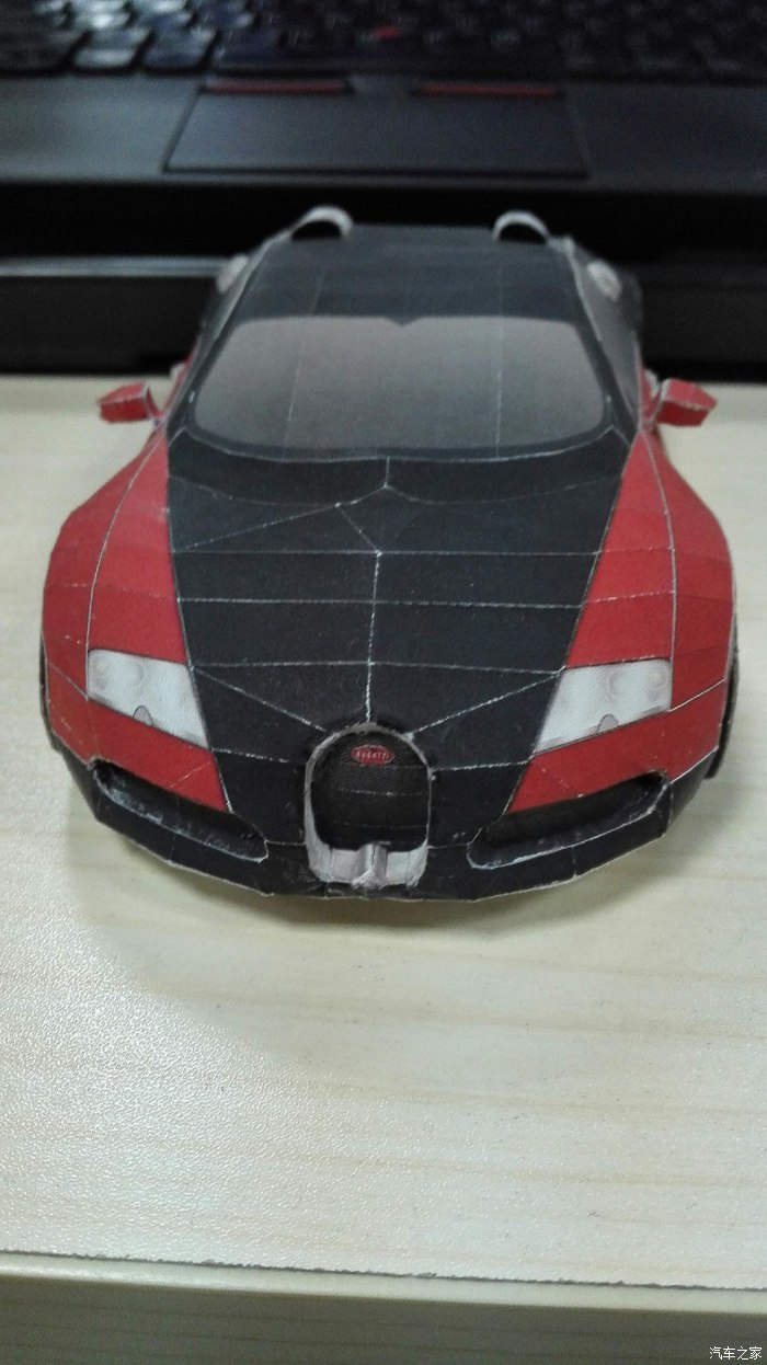 布加迪来袭纸模型